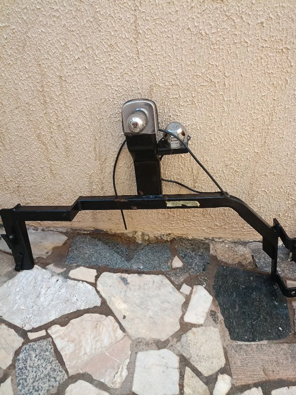 Engate de Reboque fiesta sedan