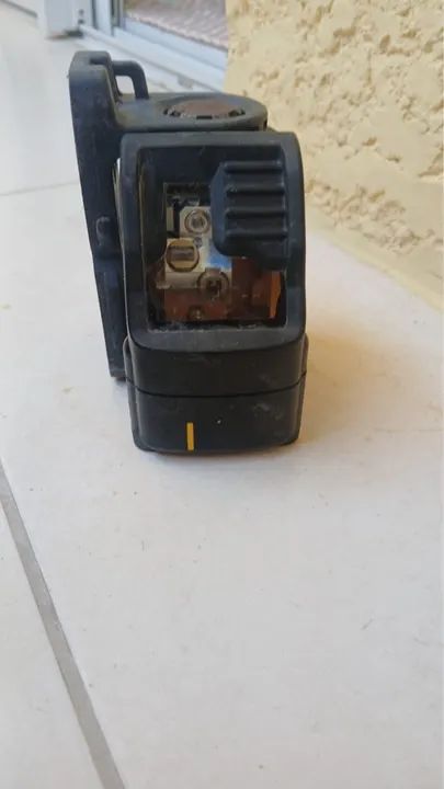 Nível a laser Dewalt profissional 4 meses uso  - Foto 3