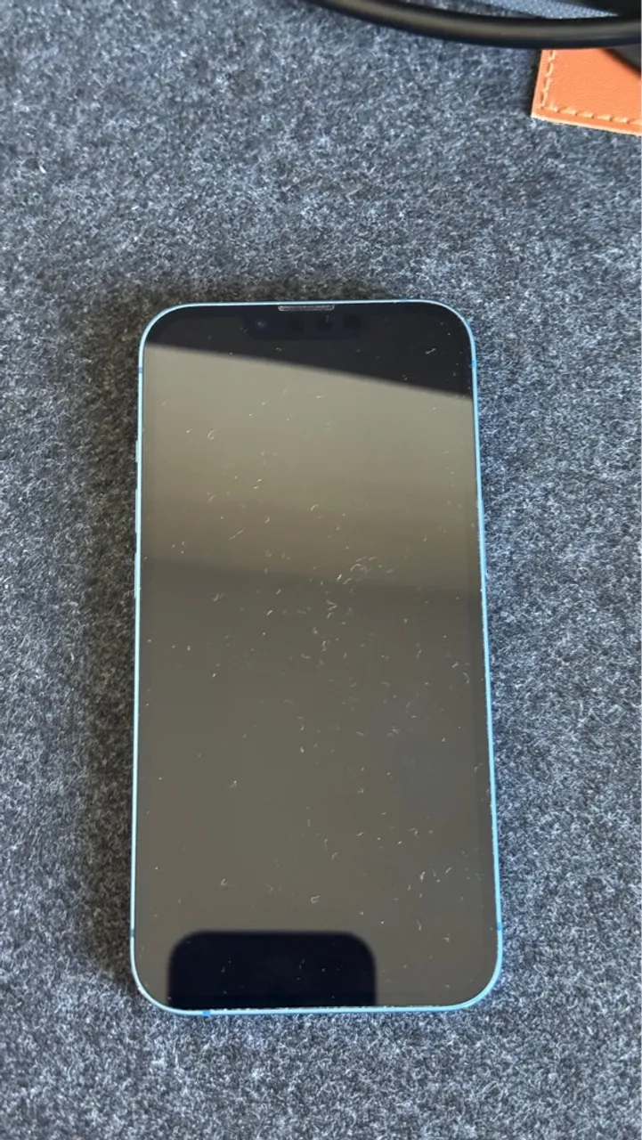 iPhone 13
