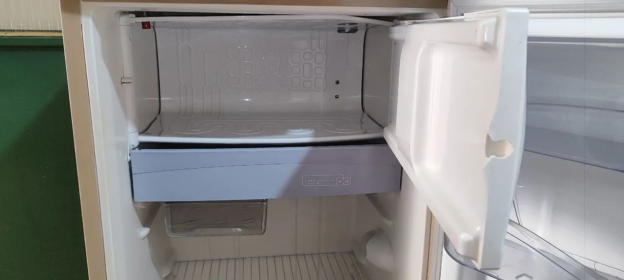 Geladeira Consul 340 - Foto 5