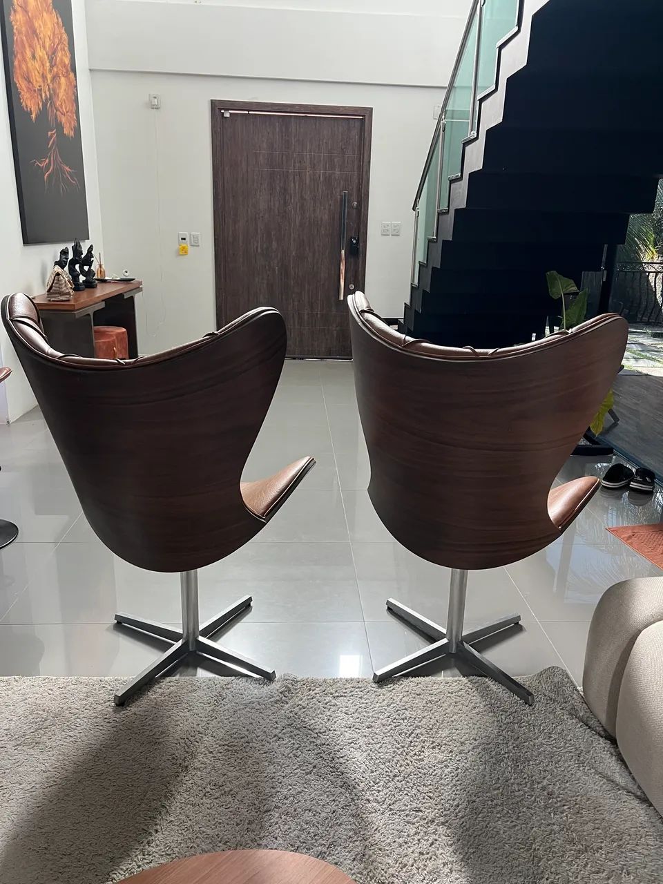 Poltrona Giratória de Couro Marrom - Foto 4