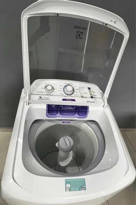Máquina de Lavar Roupa Electrolux LAC11 10,5kg