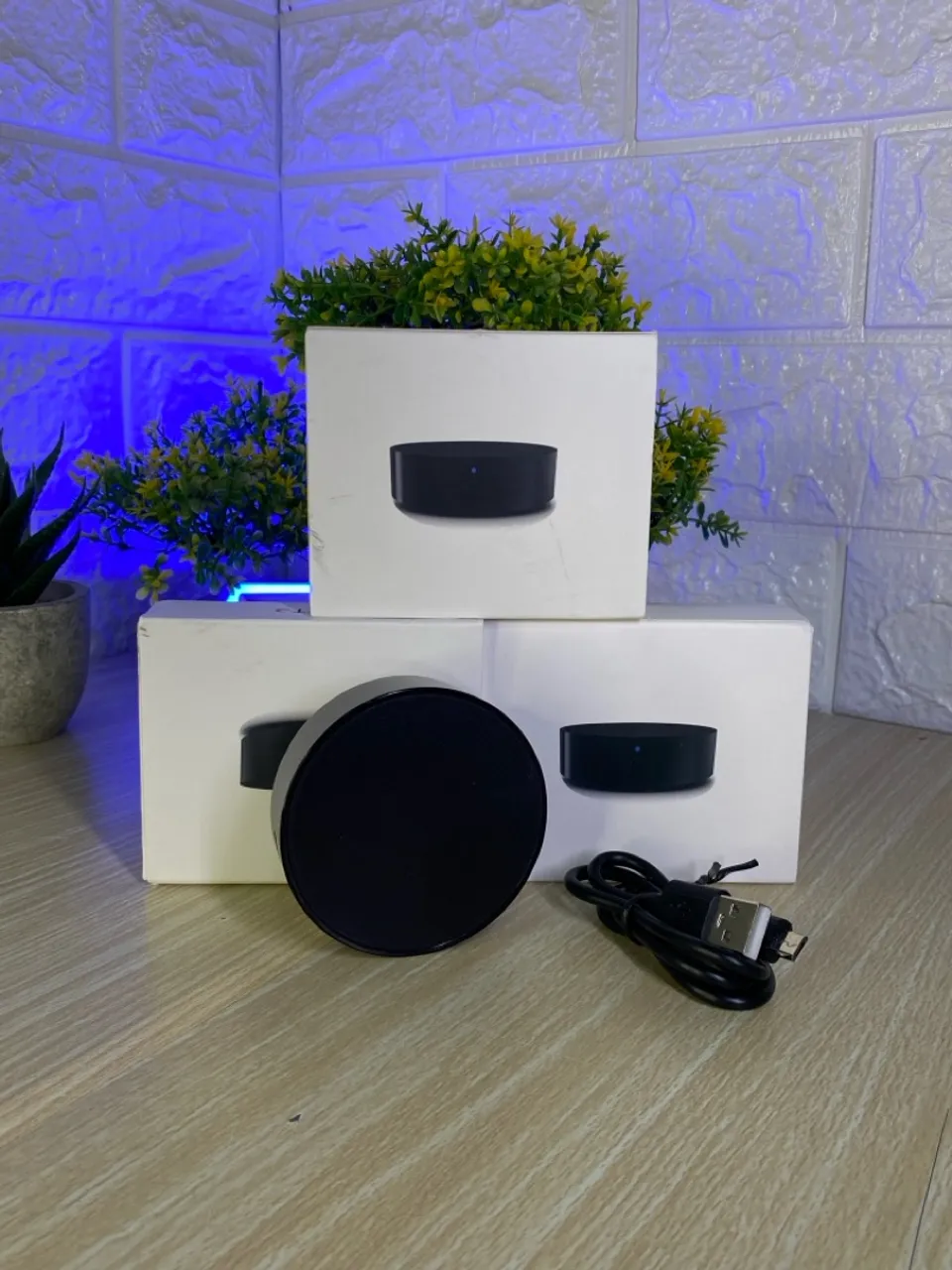 Vende-se Controle Infravermelho inteligente Avatto - Suporta Alexa