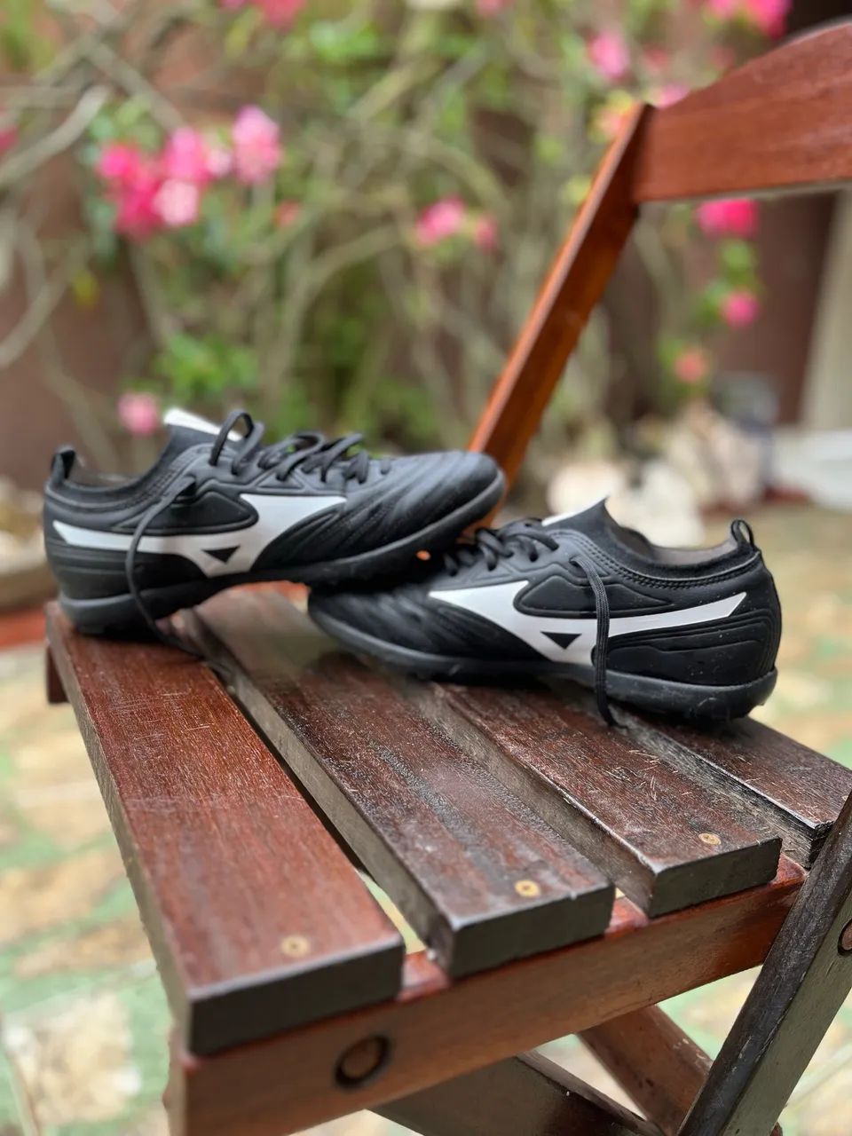 Chuteira Society Mizuno Regent AS - TAM 40 - Esportes de Quadra e
