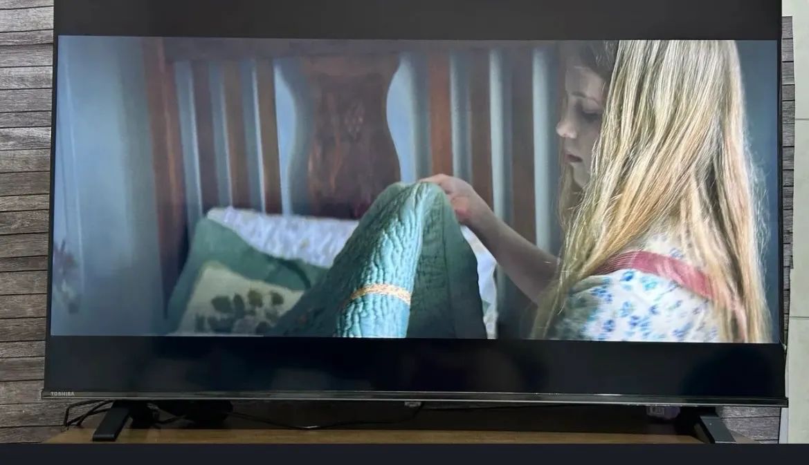 VENDO TV TOSHIBA 50 POLEGADAS 4K, SMART 2MIL REAIS  - Foto 2