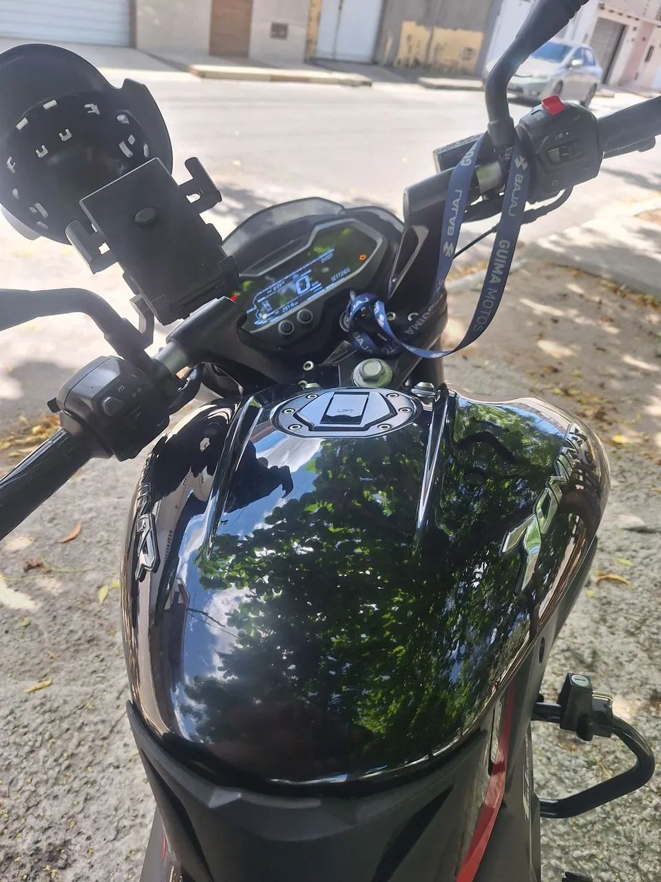 BAJAJ DOMINAR 160 2025/2026 