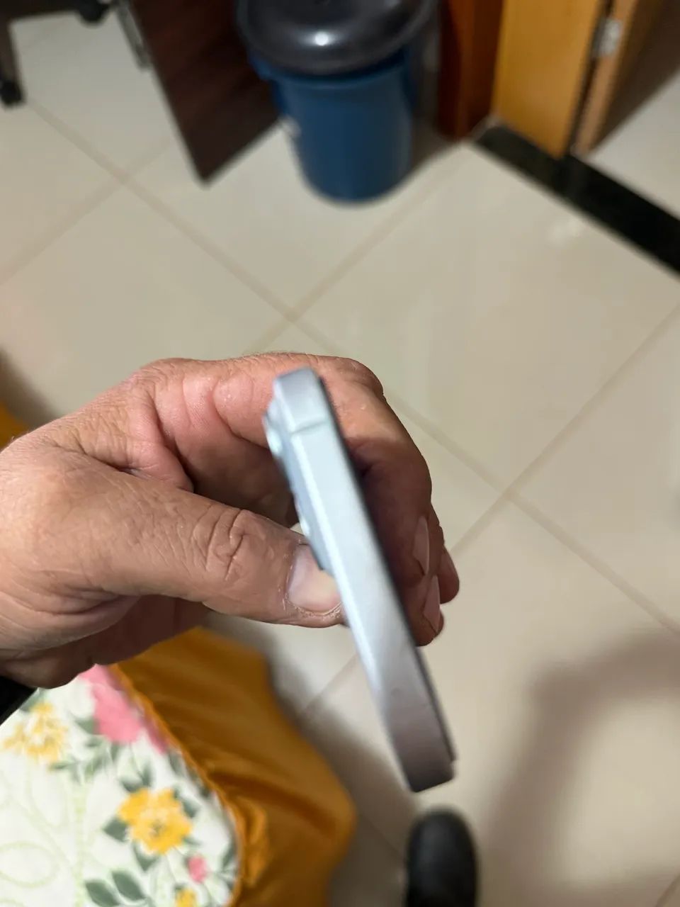 iPhone 15  256 GB - Foto 3
