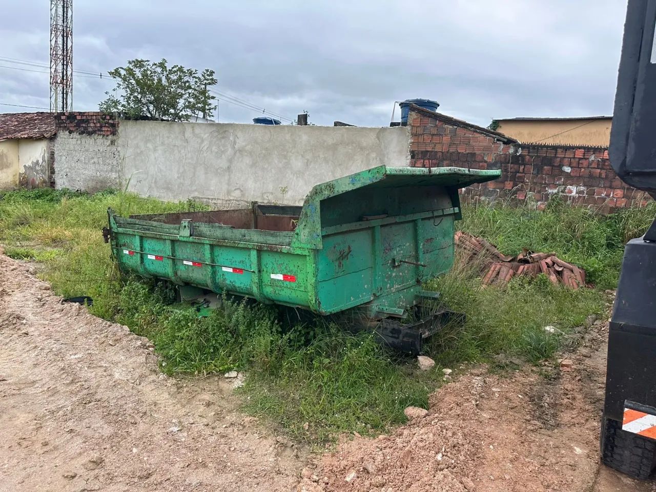 Basculante para caminhão toco ou mercedinha - Foto 3