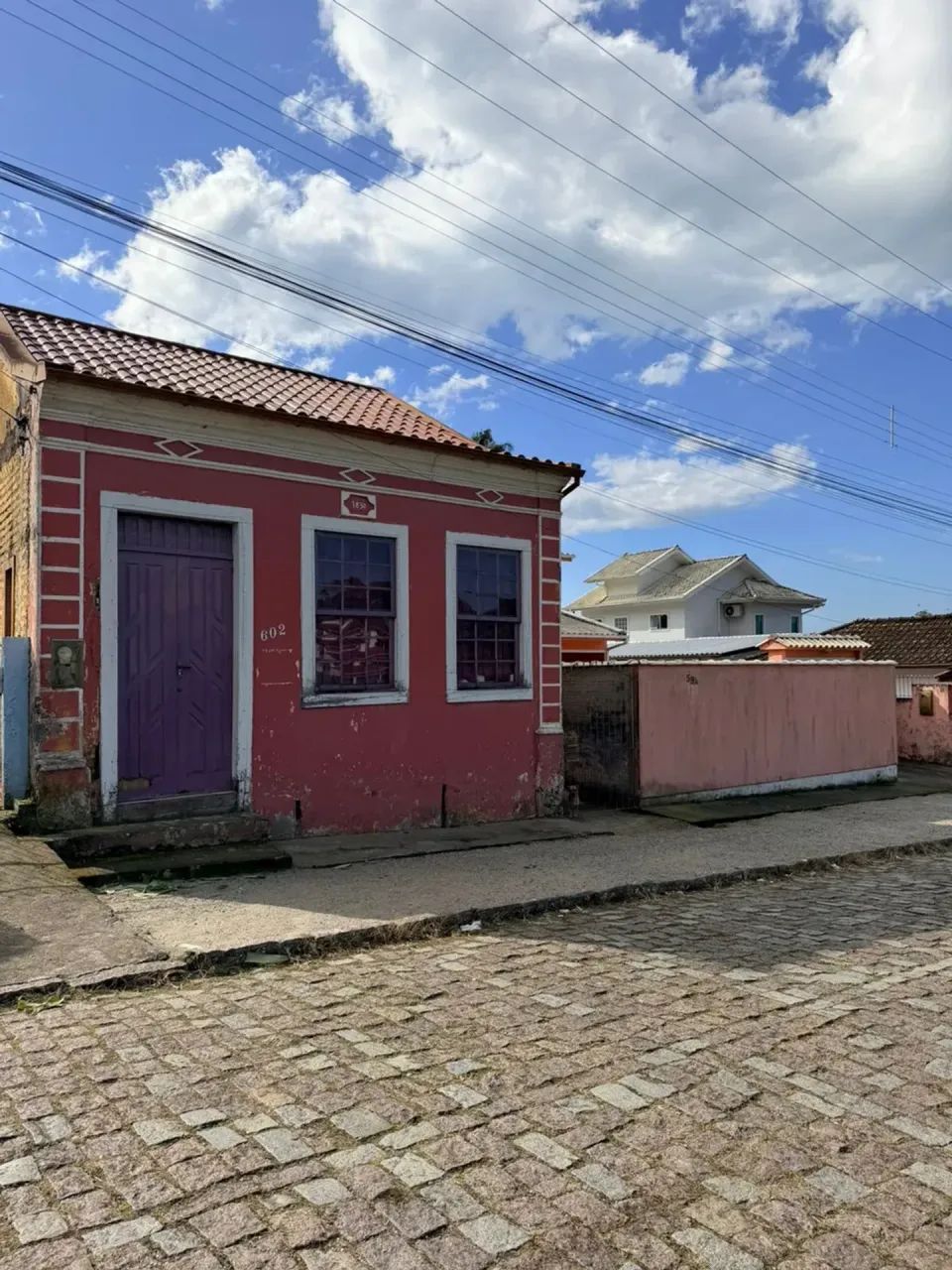 Casarão histórico a venda na Enseada de Brito, Palhoça-SC