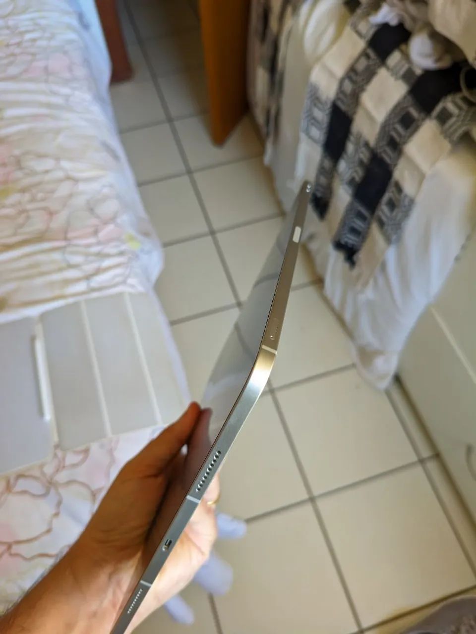 iPad pro M2 256gb + caneta - Foto 5