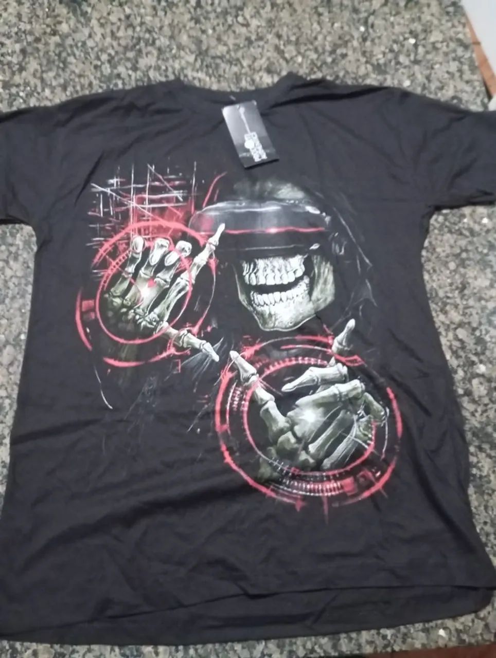 Camisa Caveira Nova Tamanho G 