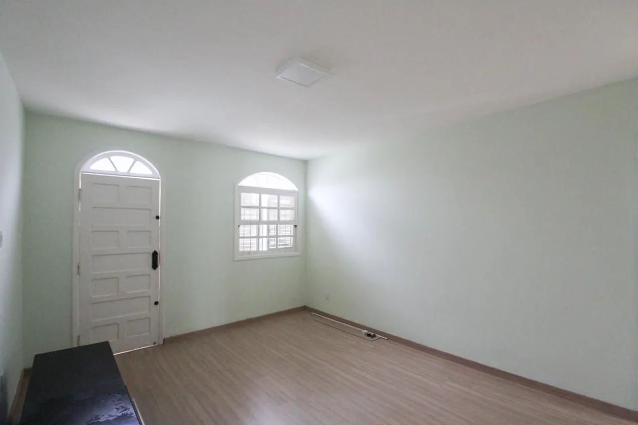 Casa à Venda - Alípio de Melo, 3 Quartos, 360 m2 - Foto 4