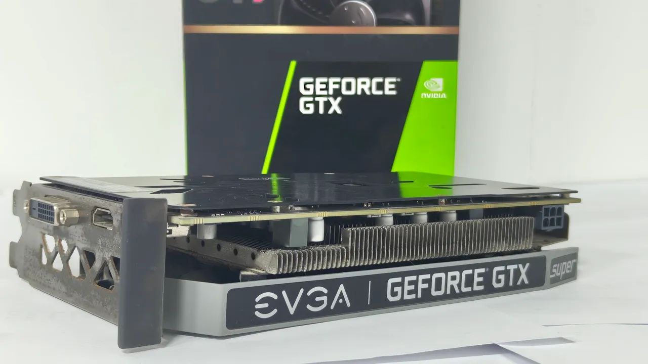GTX 1650 SUPER - Foto 2
