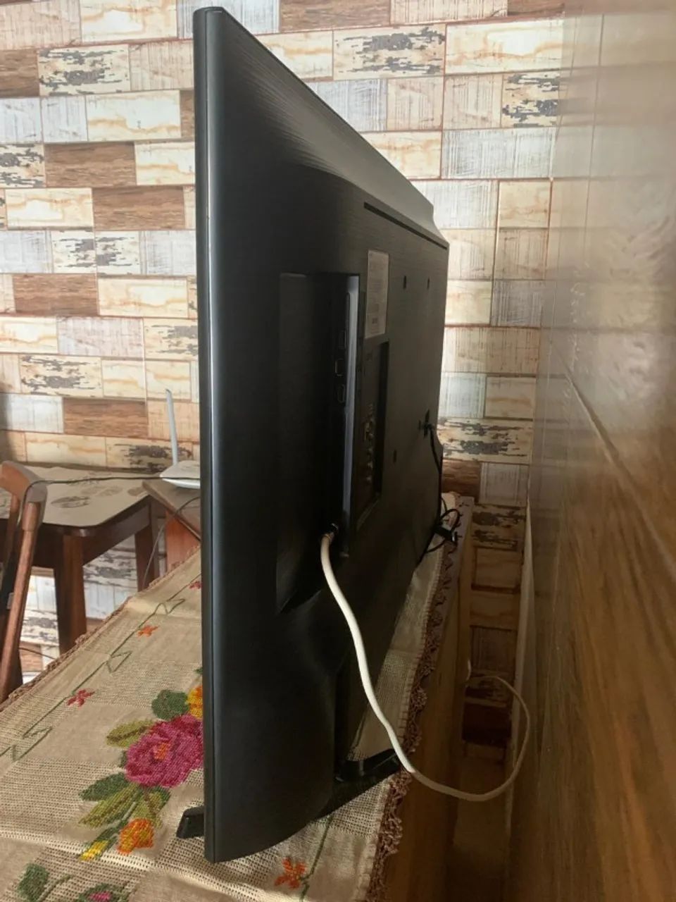 Smart tv Sansung 43'', full HD, com defeito - Foto 2
