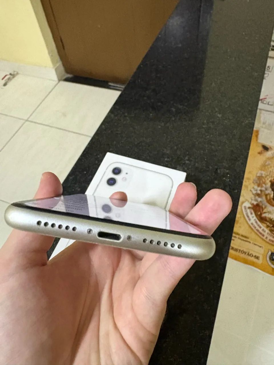 iPhone 11 64GB - Muito Conservado! - Foto 3