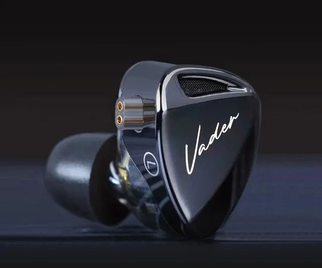 Fone KZ VADER - 6 Drivers - BASS
