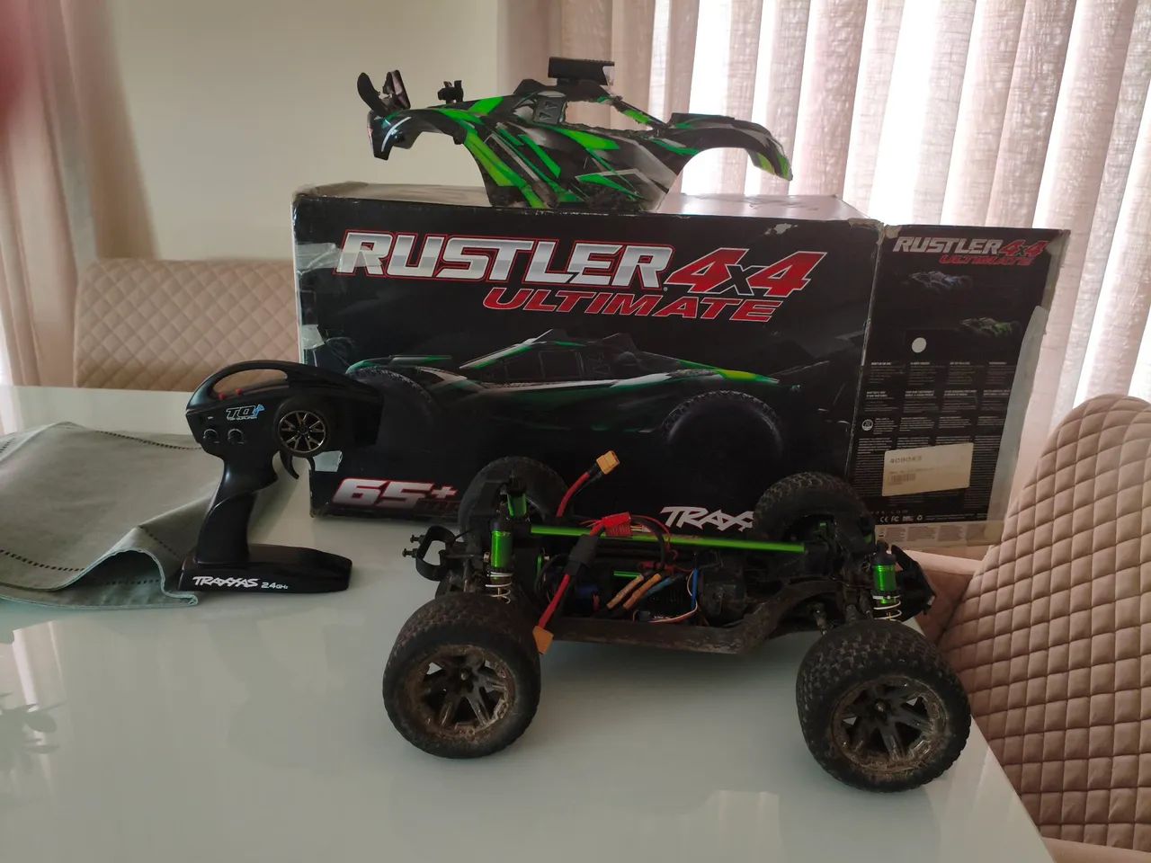 Traxxas rustler 4x4 ultimate COM BATERIA 3S 