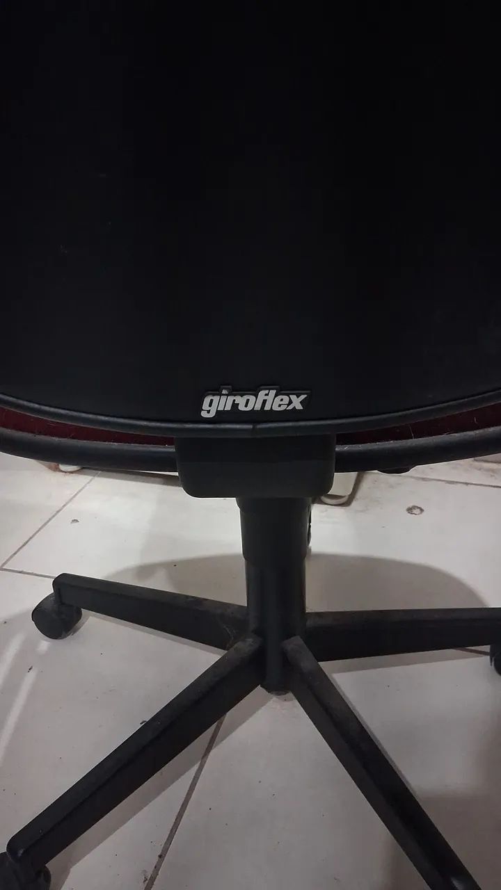 Cadeira giratória GIROFLEX  - Foto 4