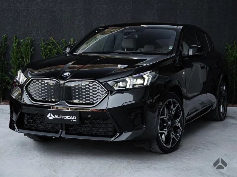 BMW Ix iX 2 xDrive 30 M Sport (Elétrico) 2025