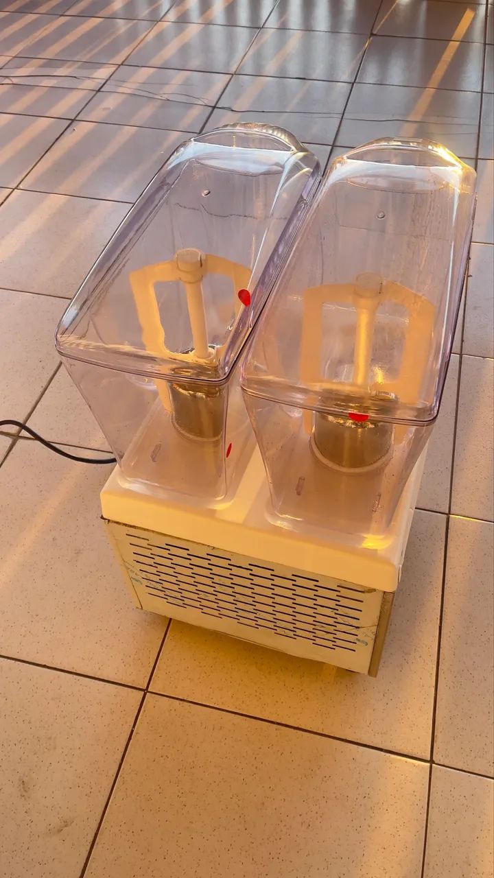 Refresqueira Suqueira Profissional 2 Cubas Refrigerada 220V - Foto 3