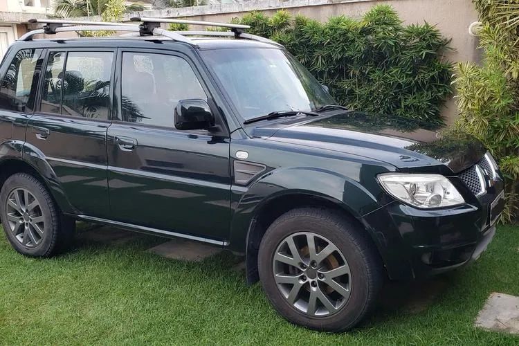 Mitsubishi Pajero Pajero TR4 2.0 Flex 16V 4X2 Aut. 2013
