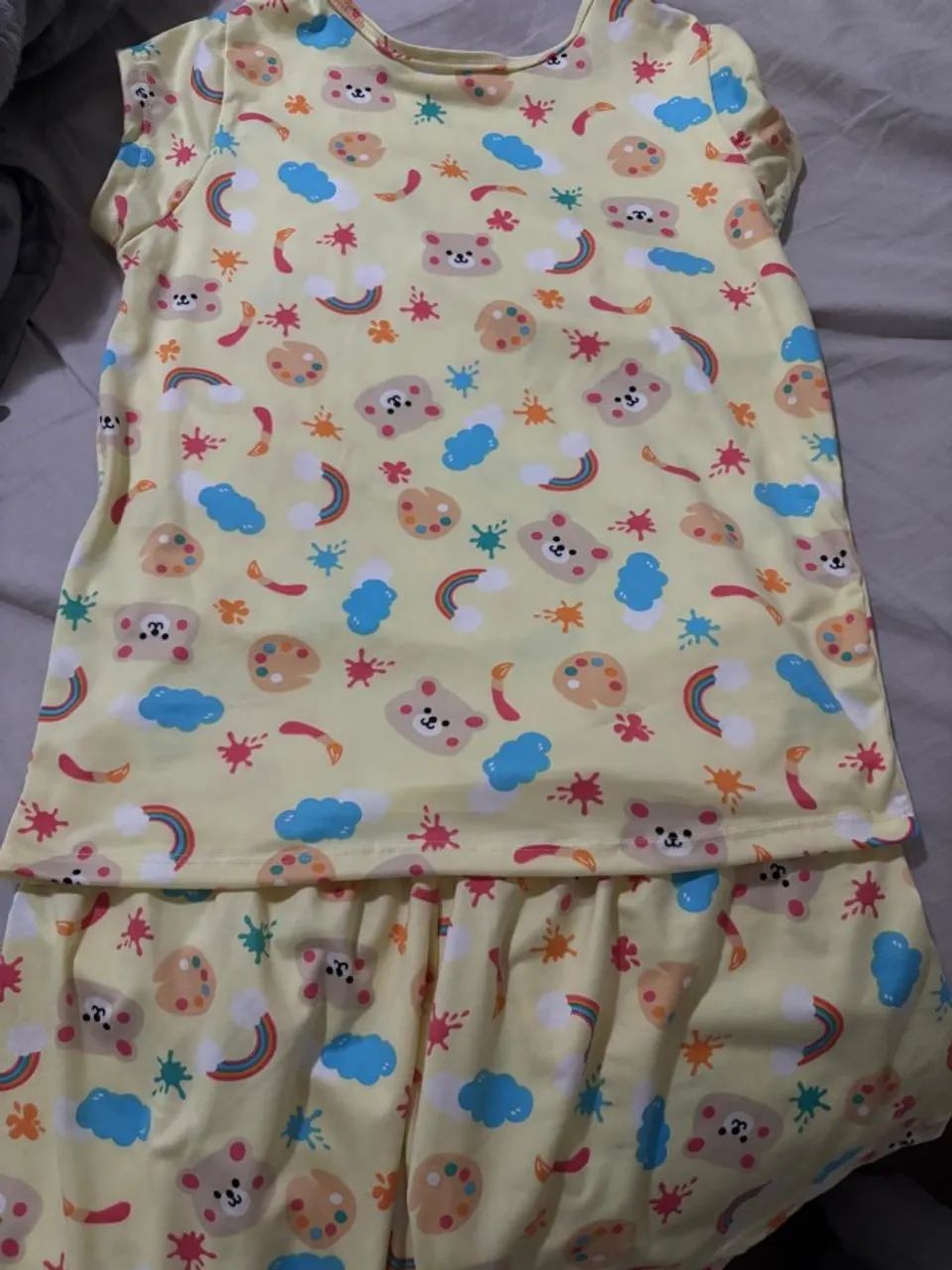 lote de roupas infantil
