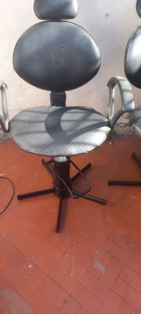Cadeira de barbeiro  - Foto 2