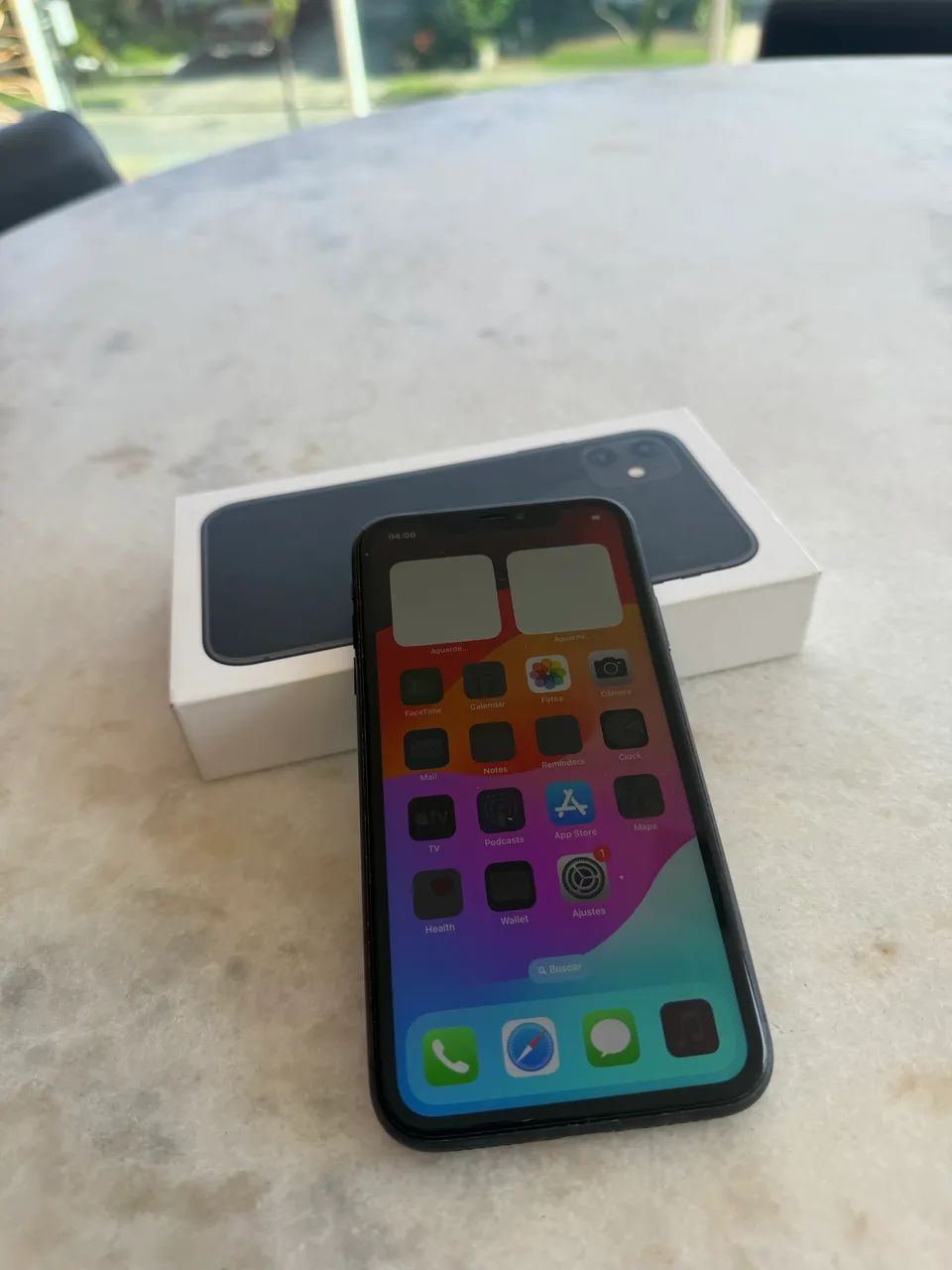 iPhone 11 64g com caixa e nota fiscal