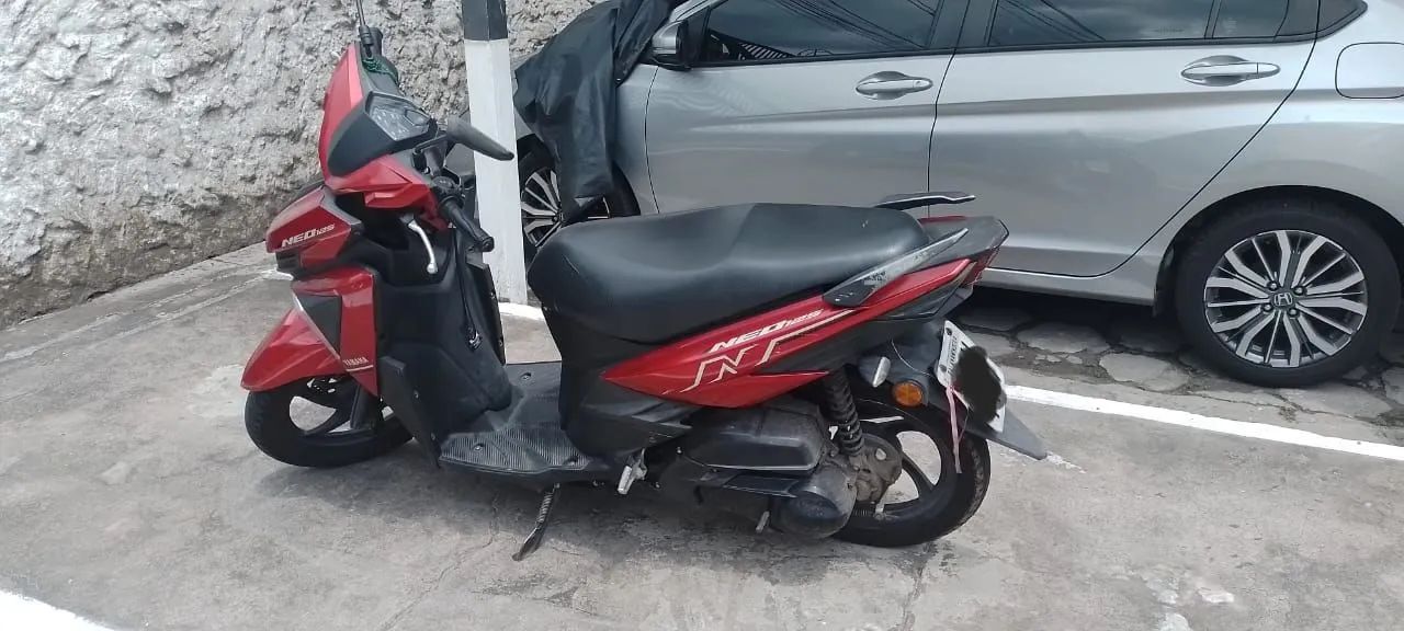 Moto neo 125 