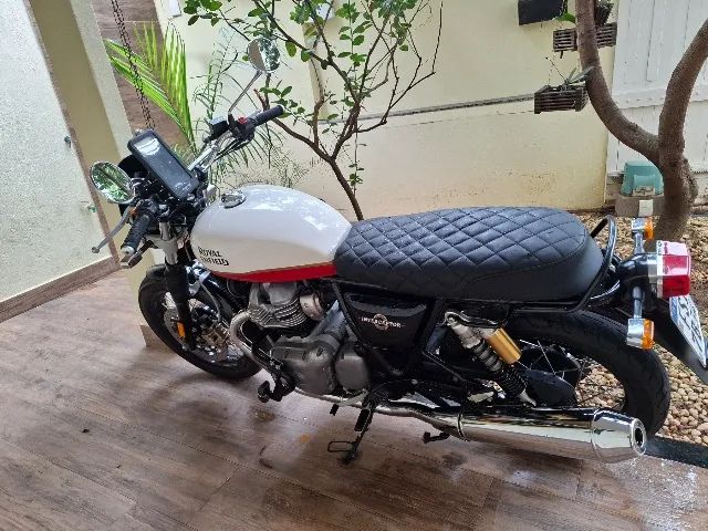 ROYAL ENFIELD INTERCEPTOR 650 - Foto 2