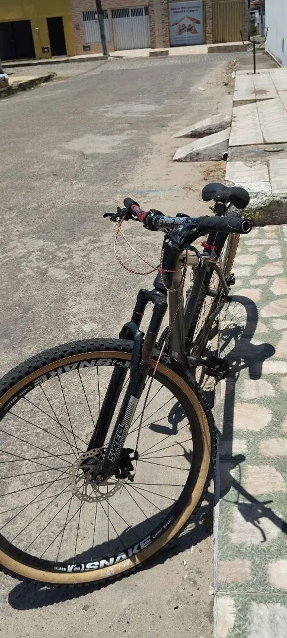 Bicicleta  - Foto 2