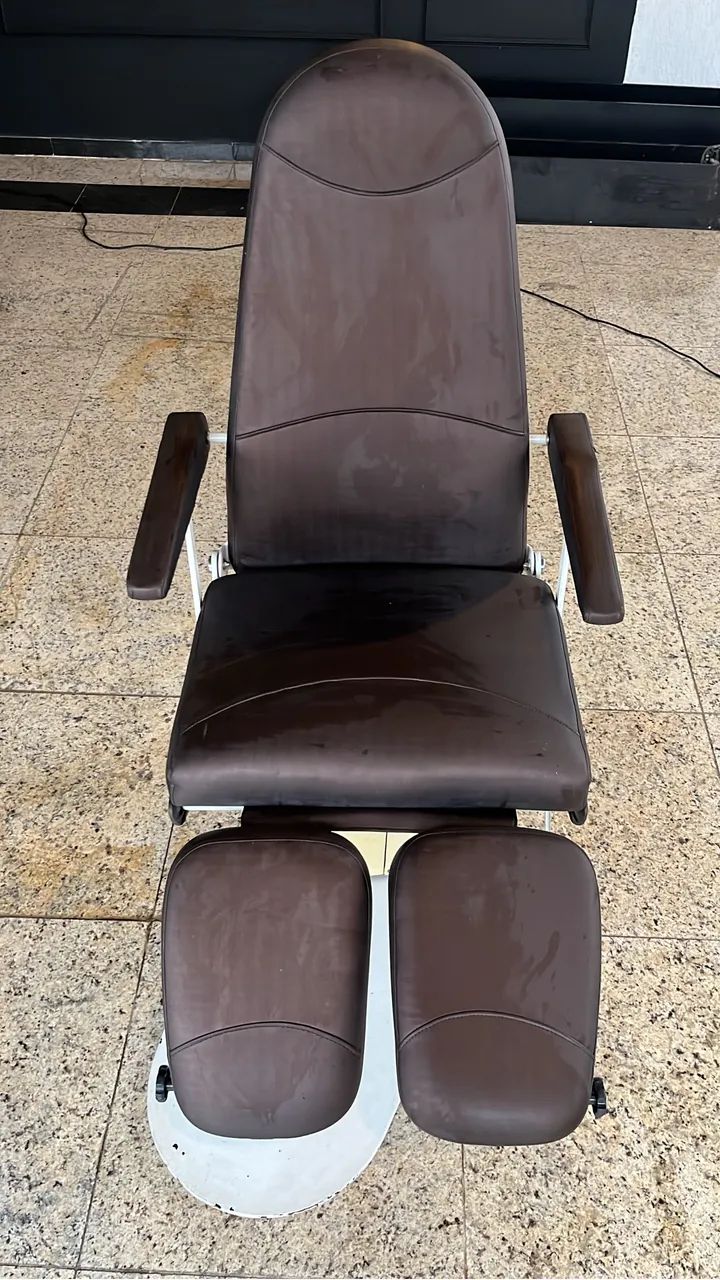 Vendo Cadeiras e Lavatório para Salão de Beleza - Foto 3