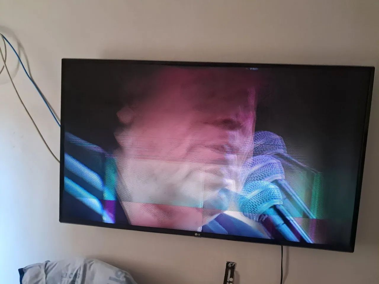 TV LG 49pol