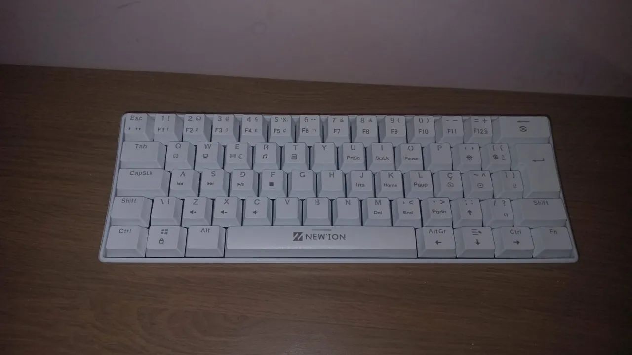 Teclado Mecânico Gamer 60% Rgb Switch Blue - Foto 3