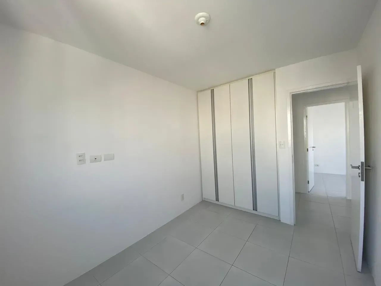 Ícone de Setúbal. 8º Andar do Edf. Rosa de Campos Classic 3 Quartos com 93m². - Foto 5