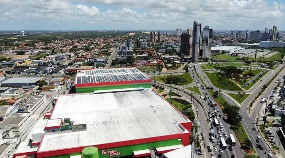 Prédio Terreno com 4.400m² (40m x 110m) Candelária - Foto 5