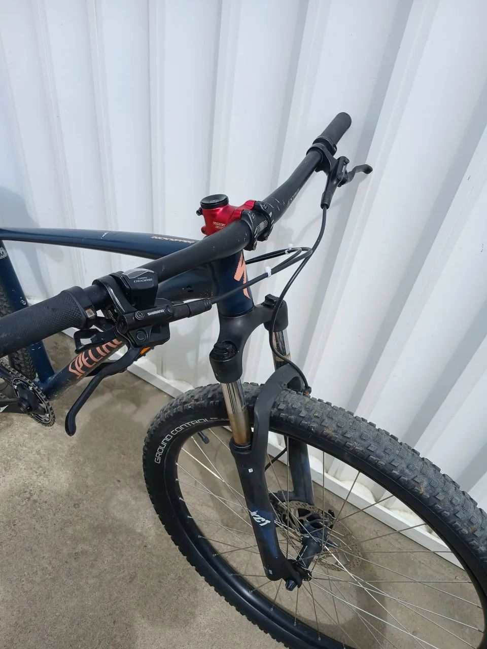 Bicicleta Specialized Rockhopper TAM 17 - Foto 3