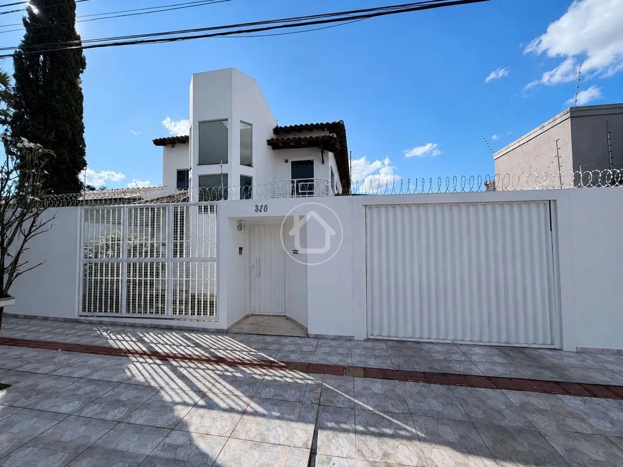 3 QUARTOS/ESCRITÓRIO/GOURMET/EDICULA/PISCINA
