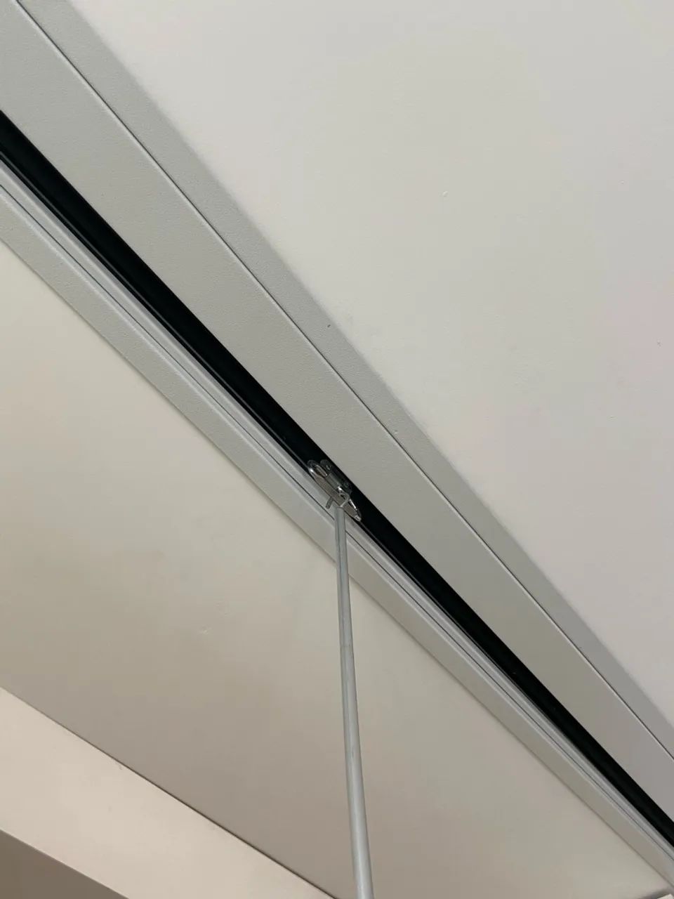 Tela de projeção embutida - Foto 2