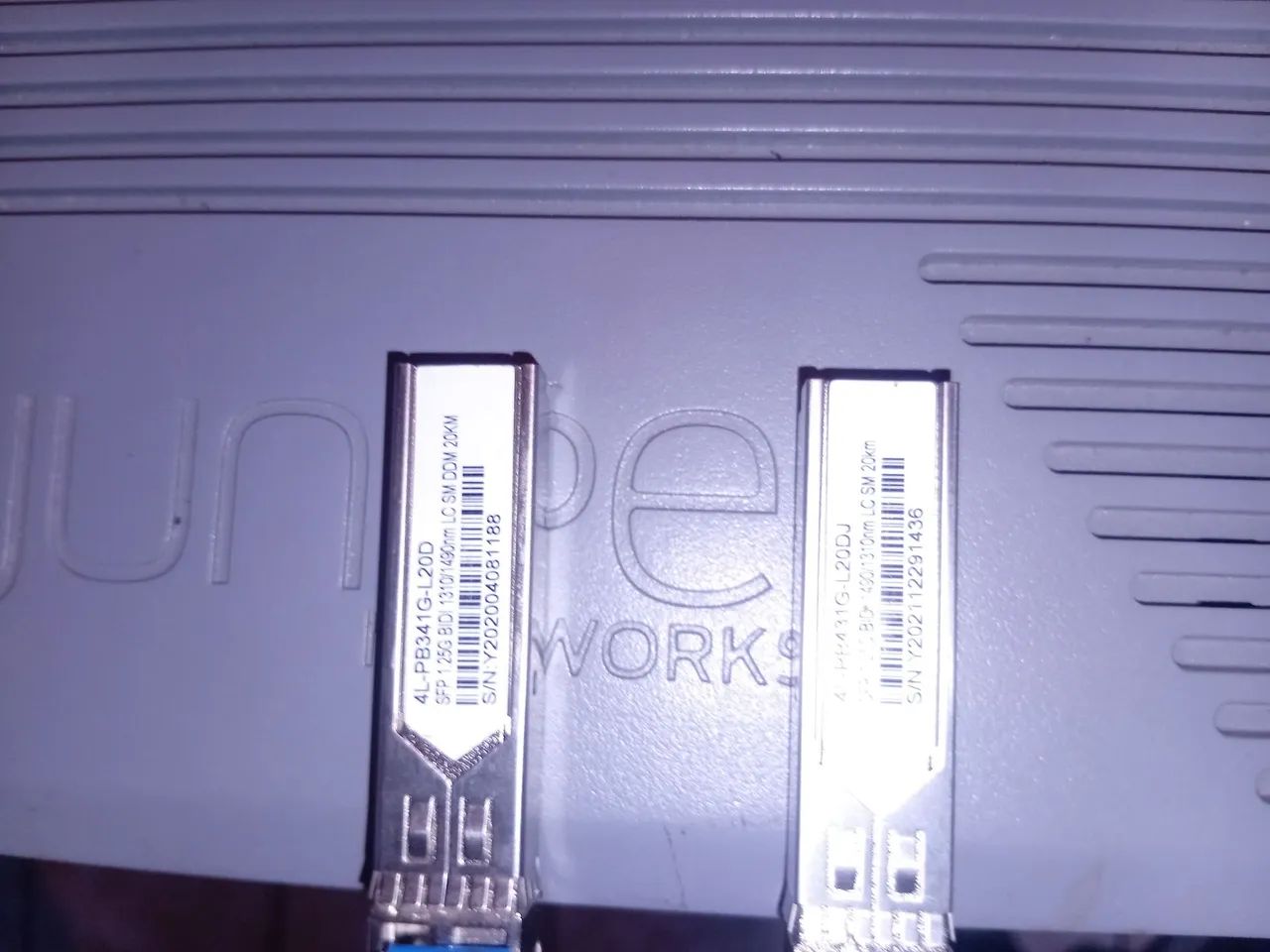 Juniper ex2300 - Foto 2