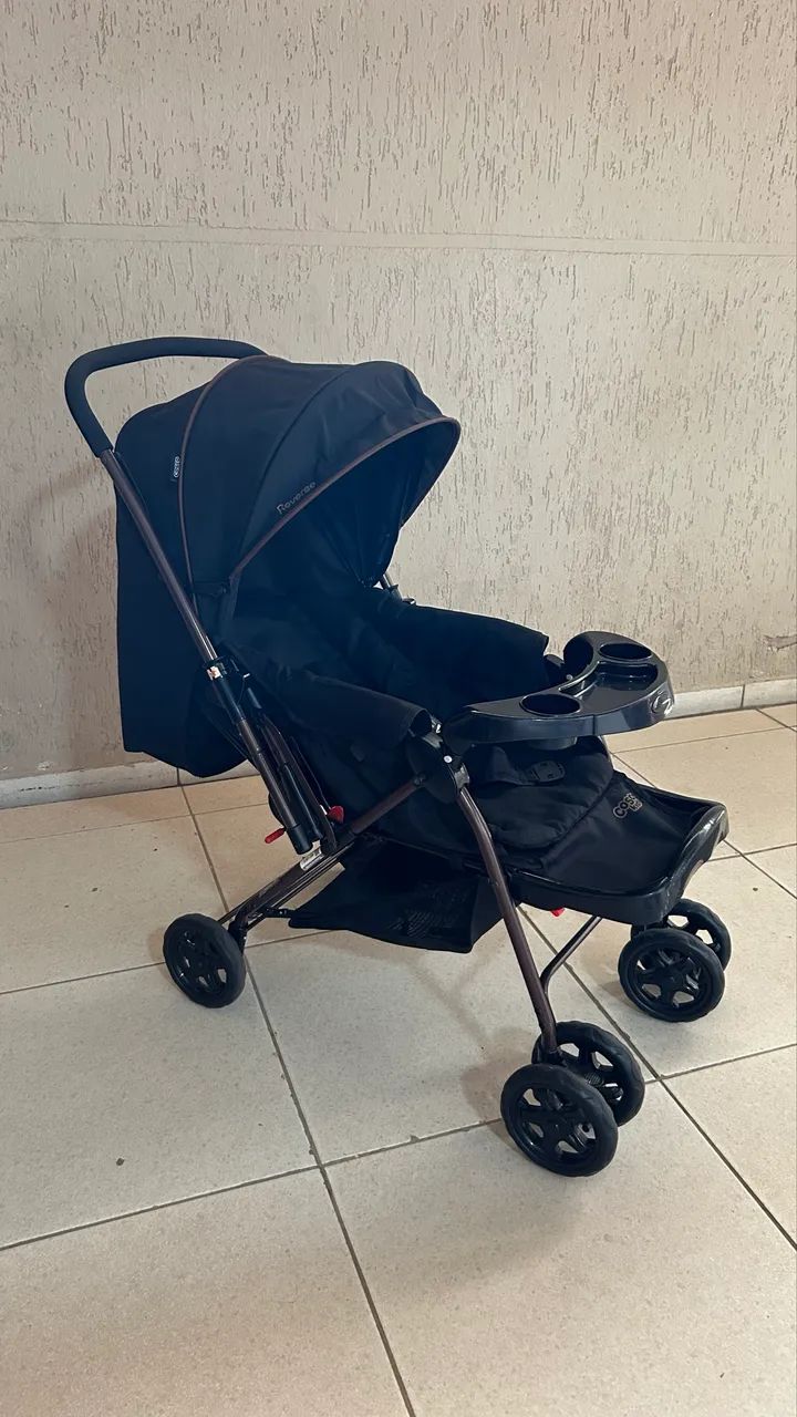 Carrinho de bebê - alça reversível  - Foto 3