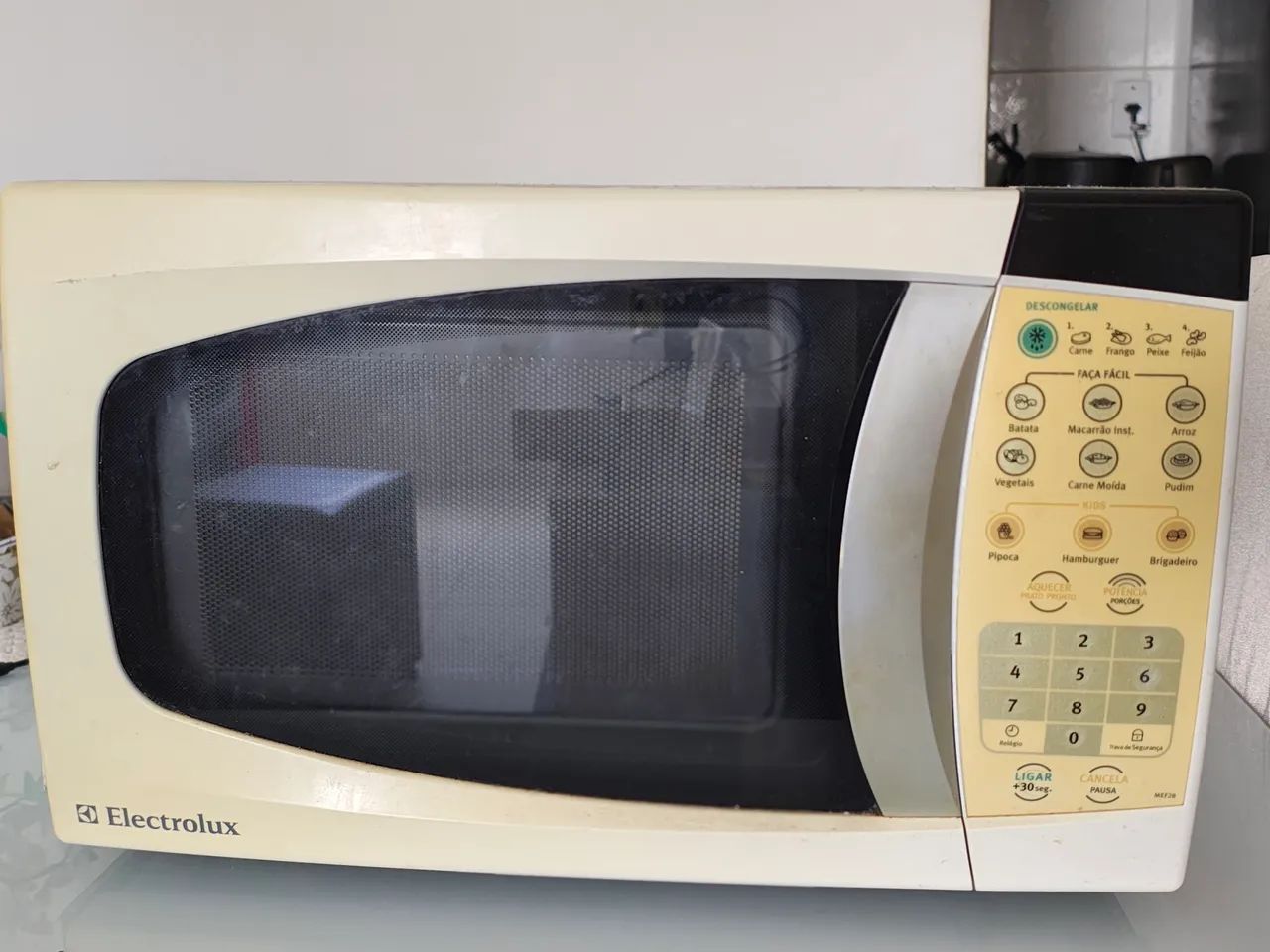 Micro-ondas Electrolux MEF28 220V