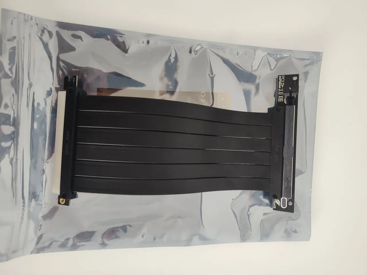 Cabo Extensor Flexível Para Placa De Vídeo Pcie 3.0 X16 20cm - Foto 3
