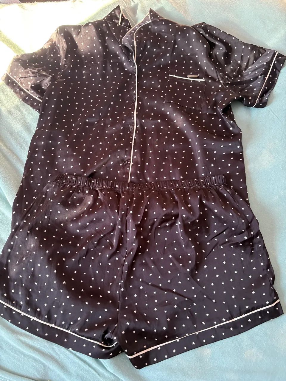 Conjunto pijama de cetim 