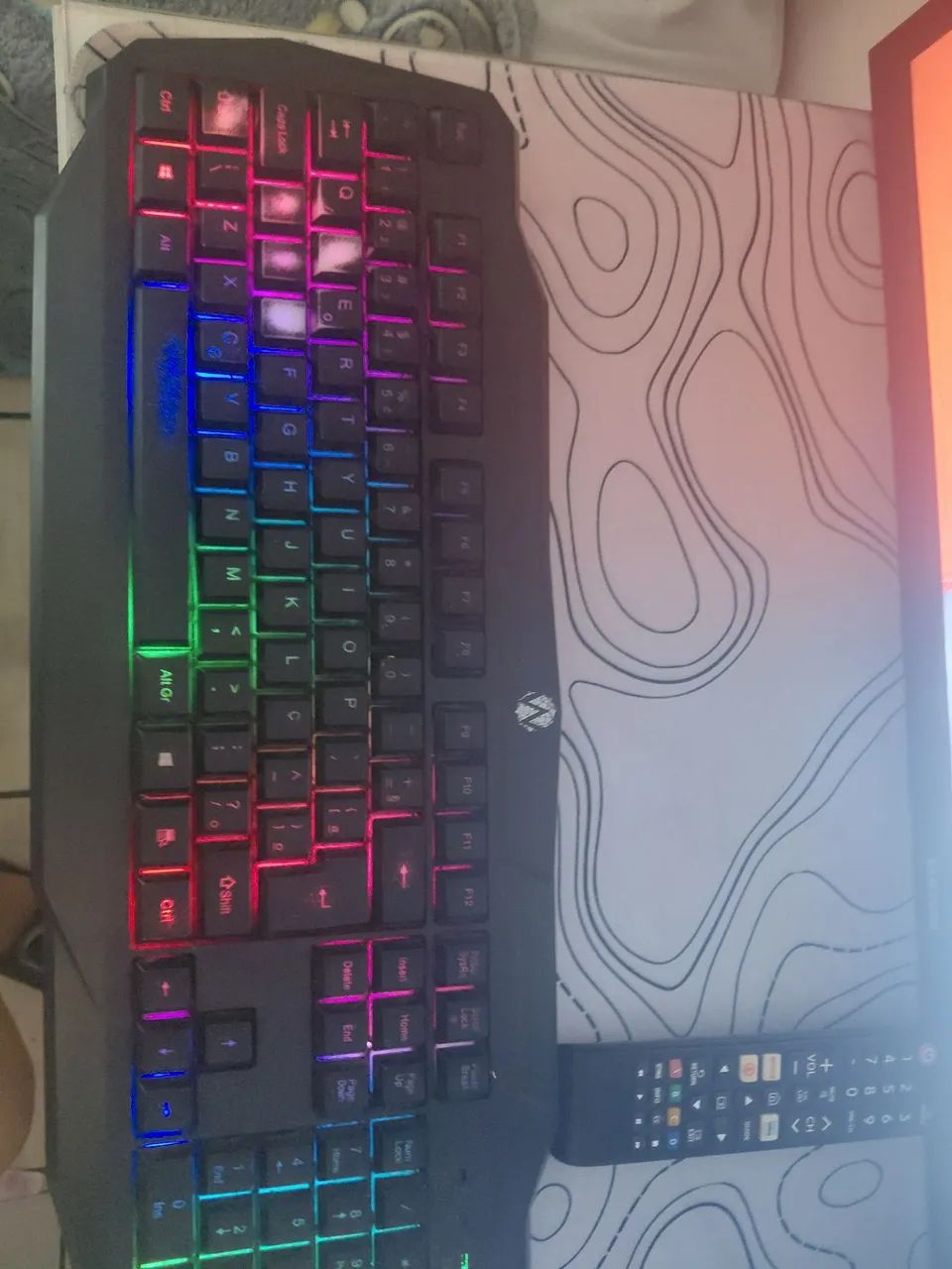 Teclado World PC usado - Foto 2