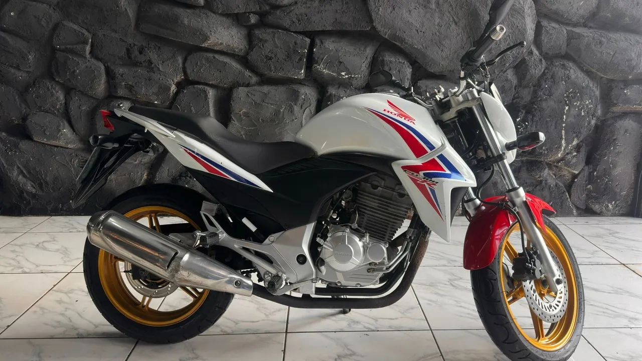 CB 300R TRICOLOR  - Foto 5