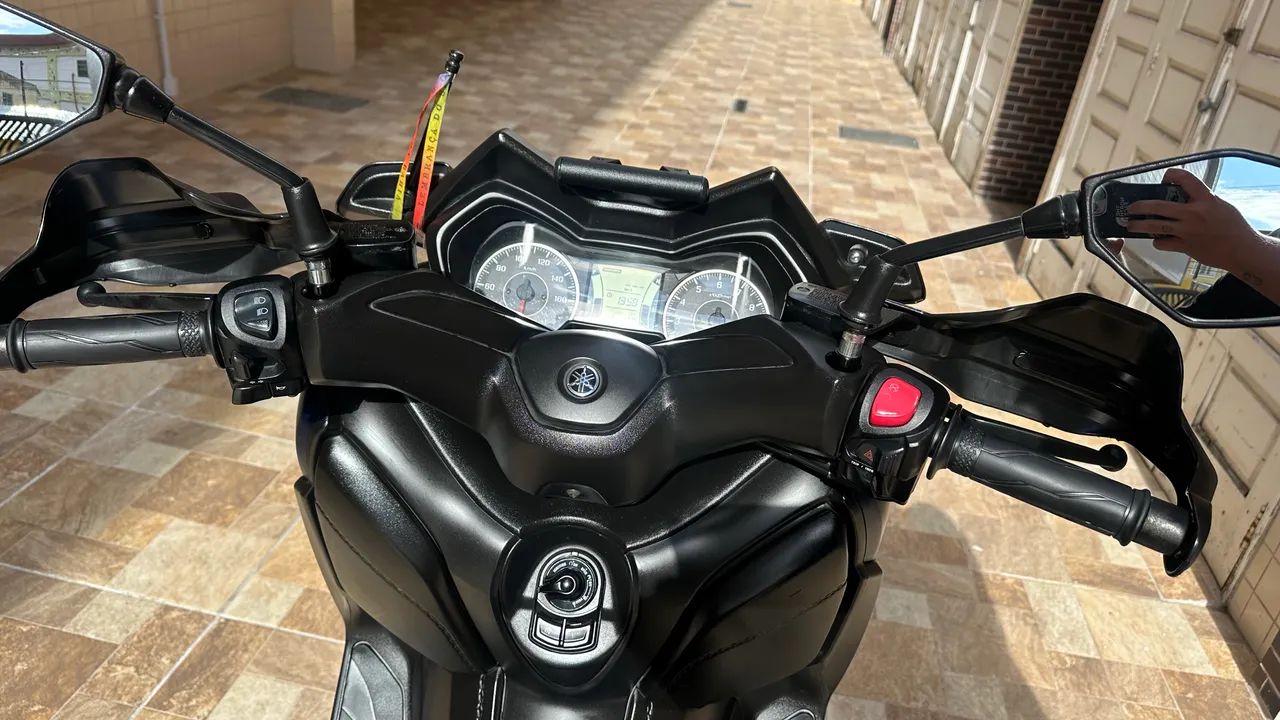 XMAX 250 2021 - Foto 4