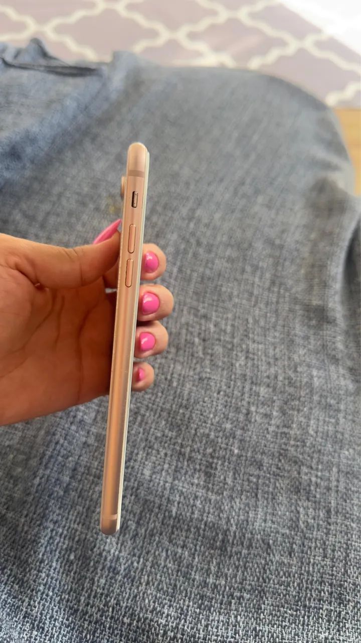 iPhone 8 plus traseira quebrada - Foto 2