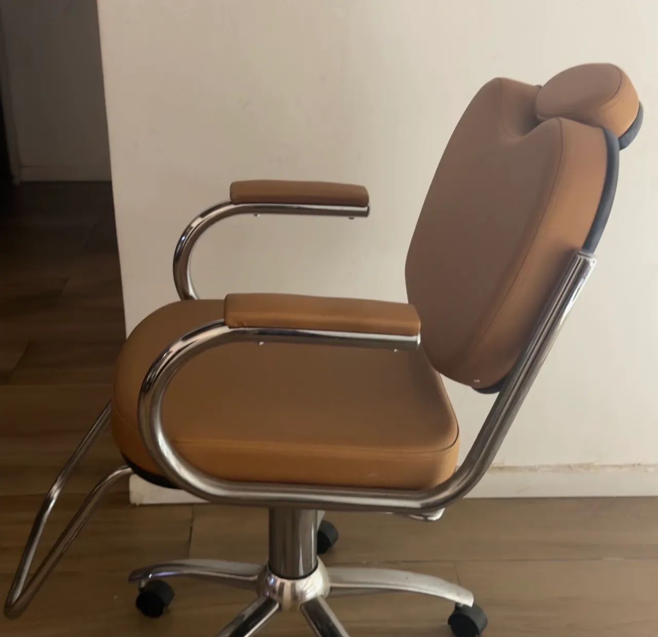 Cadeira para estética  - Foto 4