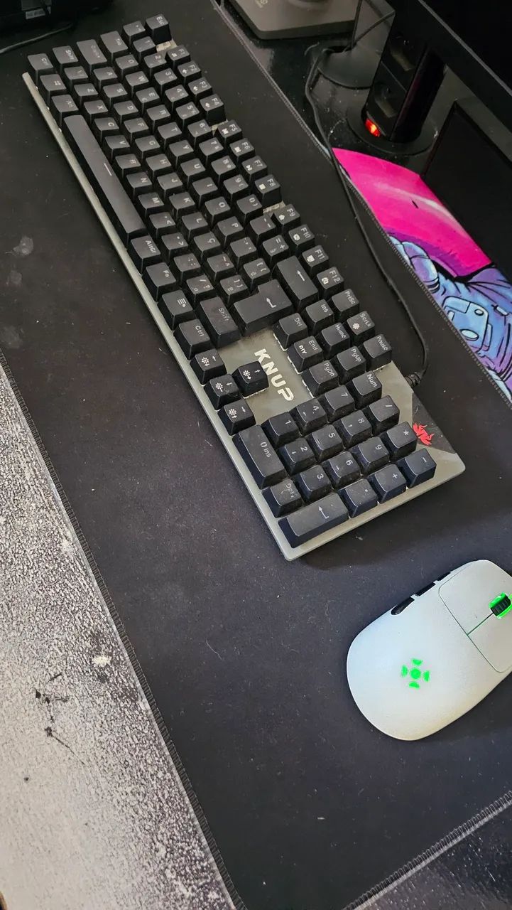 Mouse e teclado gamer